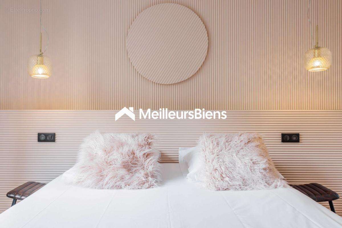 Commerce à PARIS-10E