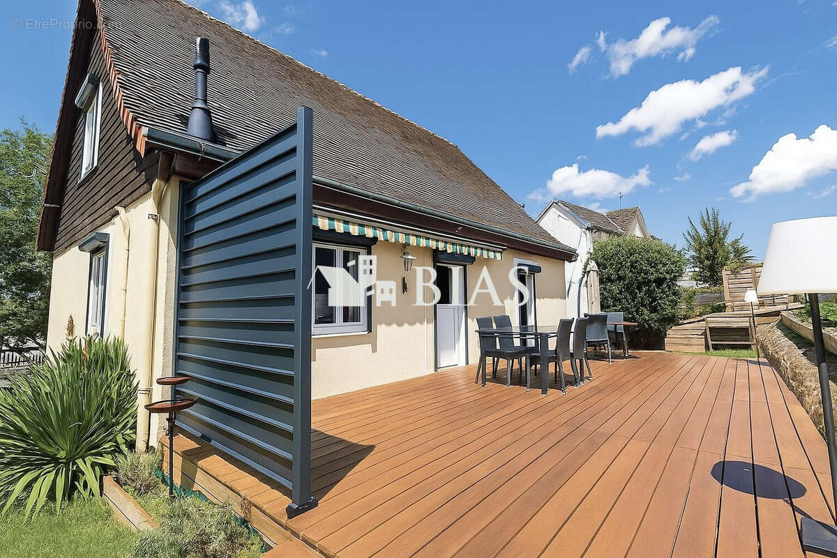 Maison à GRAND-COURONNE