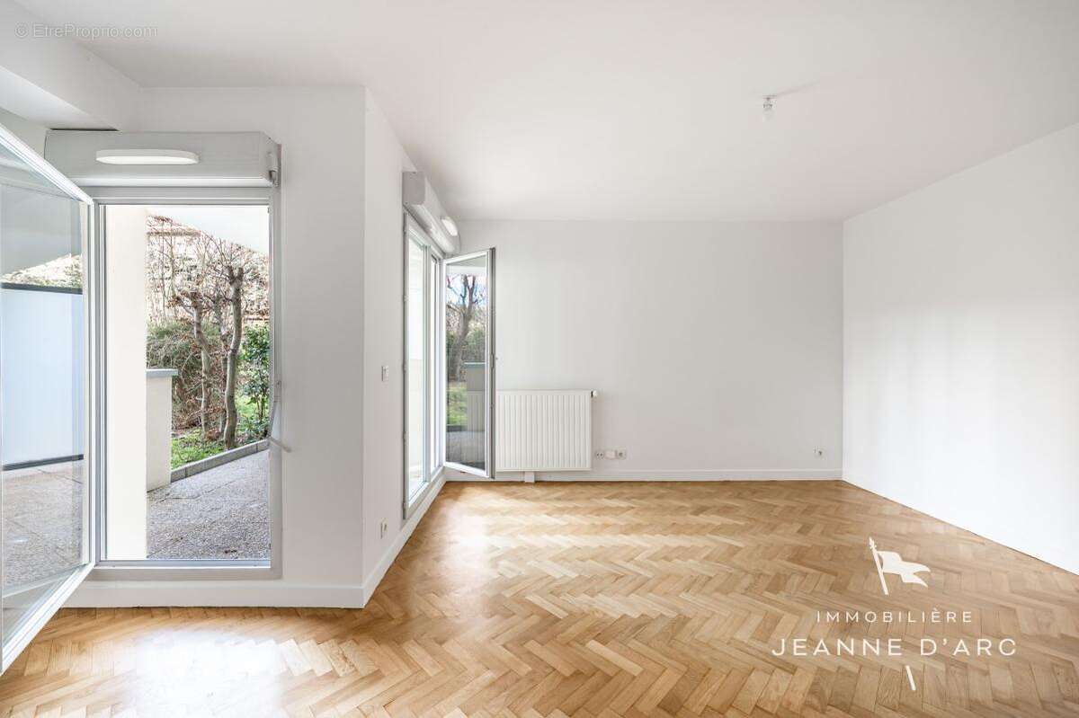 Appartement à VERSAILLES