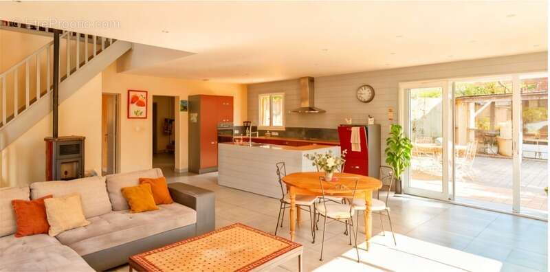 Maison à BRISSAC-QUINCE