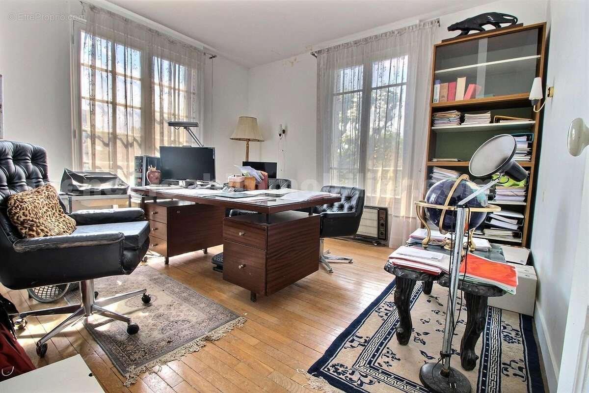 exposio_132377578 - Maison à SAINT-MAUR-DES-FOSSES