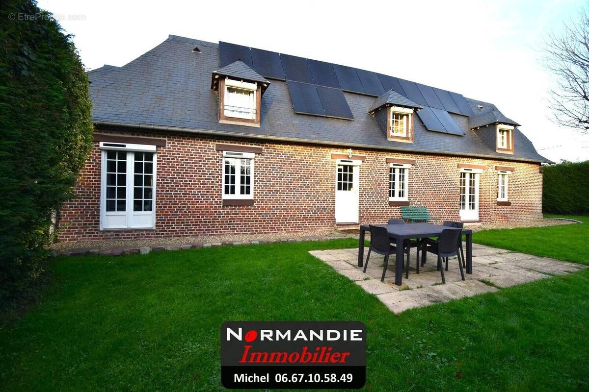 Maison à FRESQUIENNES