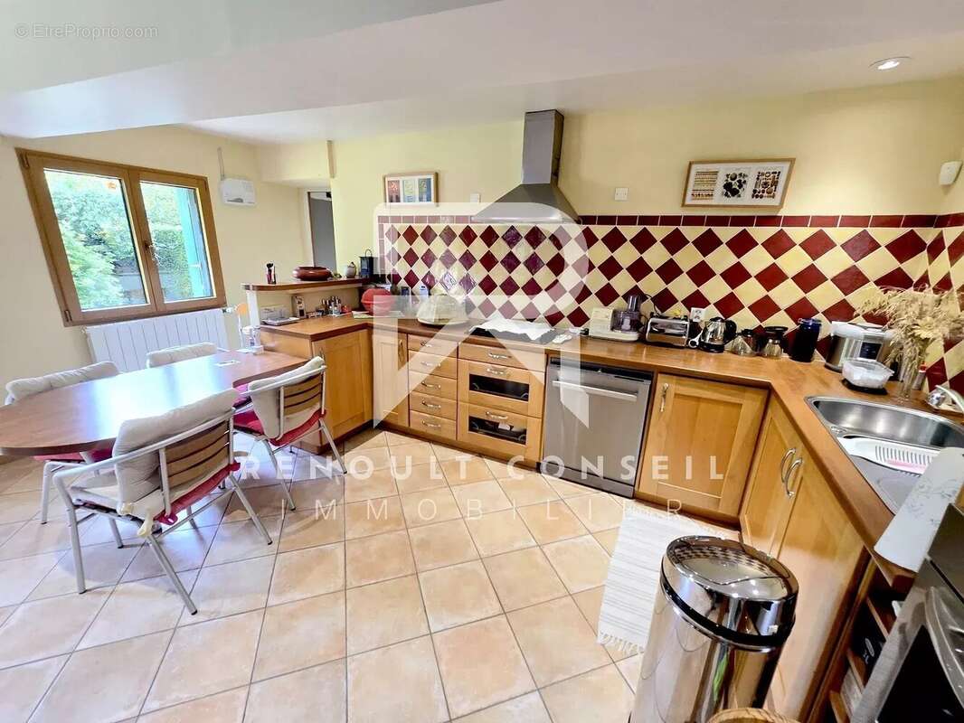 Maison à SAINT-LAURENT-EN-CAUX