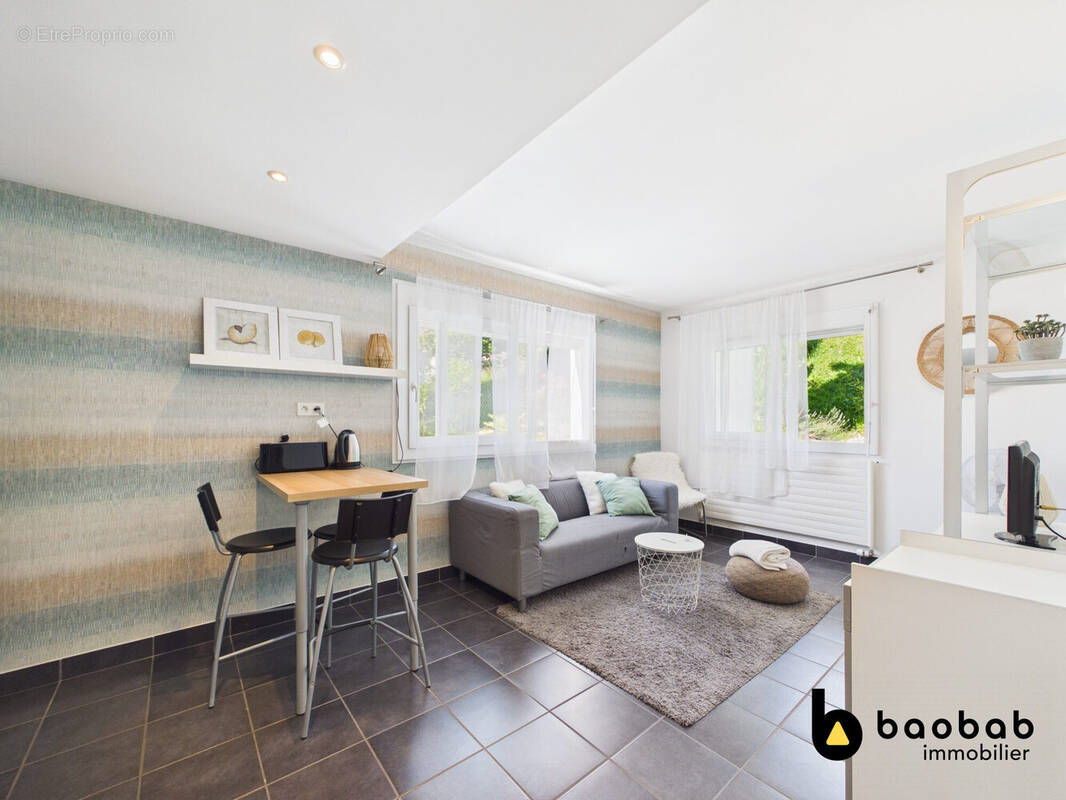 Appartement à LE BOURGET-DU-LAC