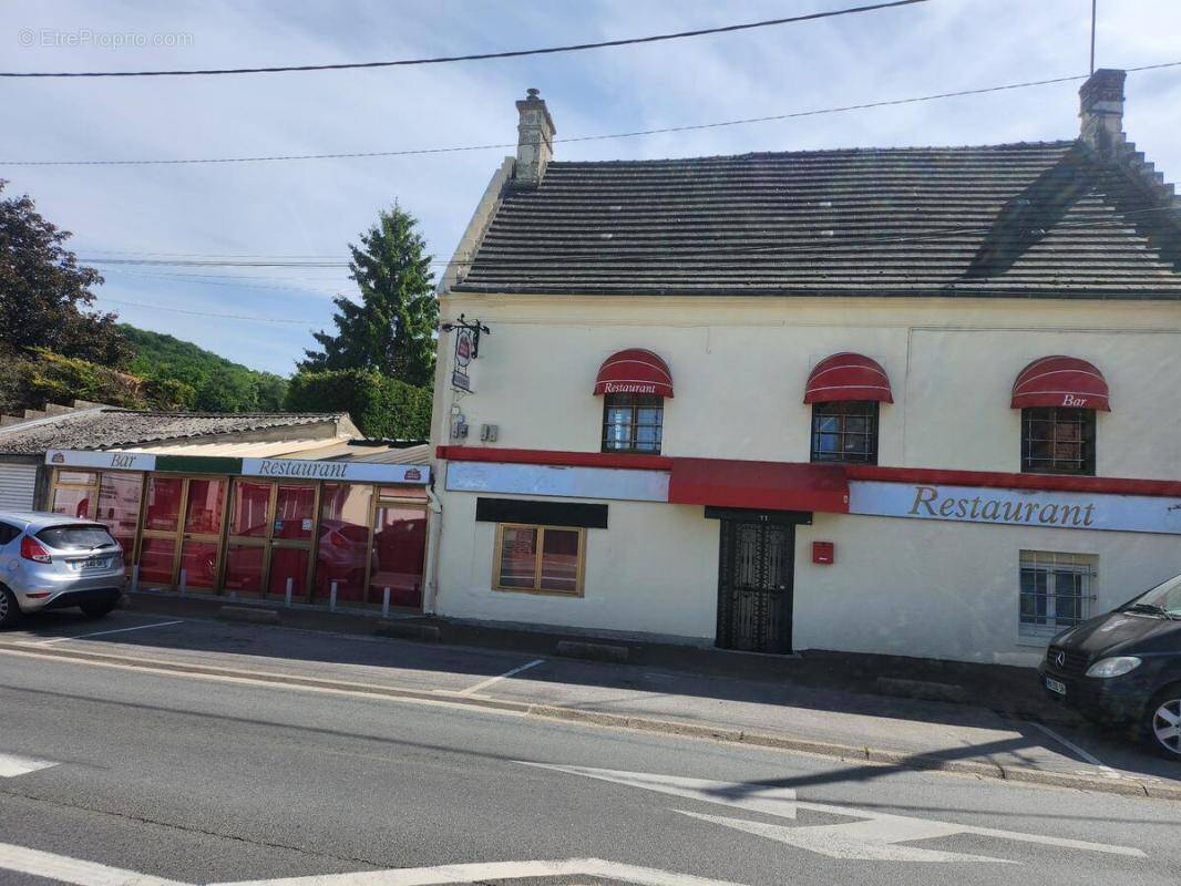 Appartement à CUISE-LA-MOTTE