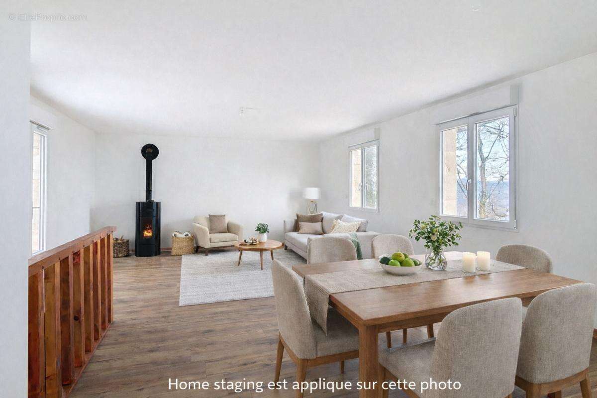 Maison à LE BUISSON-DE-CADOUIN