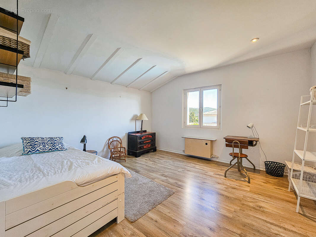 Maison à SAINT-RAPHAEL