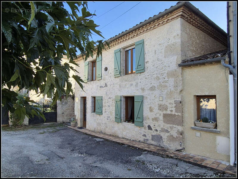 Maison à PERGAIN-TAILLAC