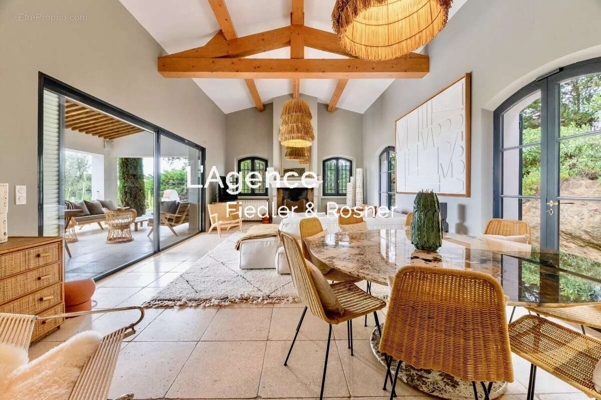 Maison à RAMATUELLE