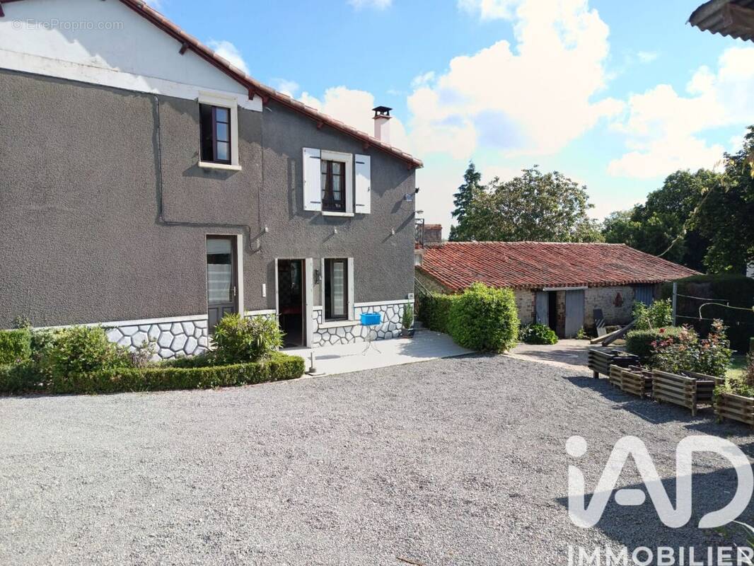 Photo 1 - Maison à MOUILLERON-EN-PAREDS