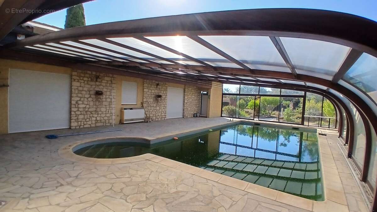 Agréable villa d'architecte de 130 m² habitables sur 3202 m² . - photo 12