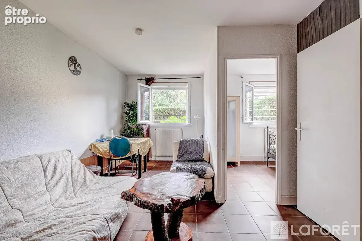 Rosny-sous-bois - appartement 2 pièces lumineux avec cave - idéal premier achat ou investissement - photo 2