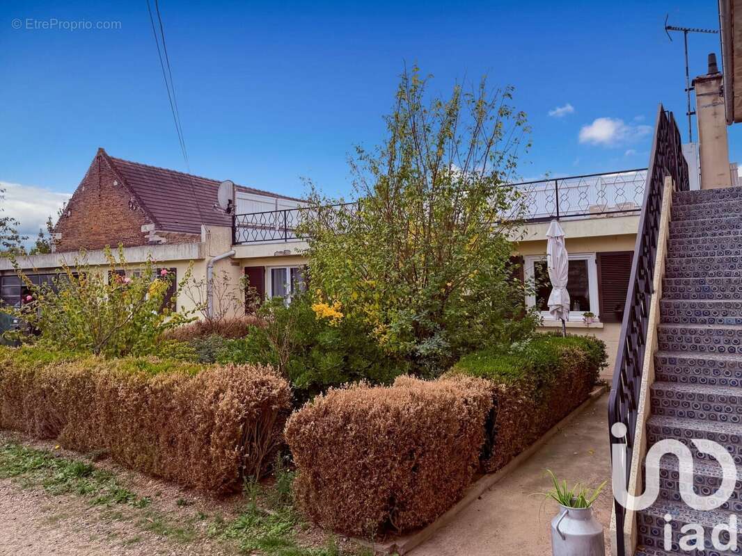 Photo 3 - Appartement à CHEVRIERES