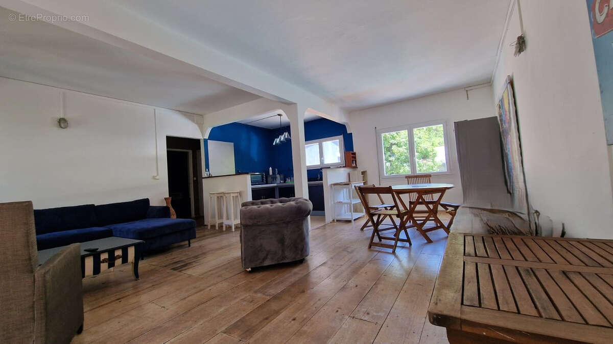 Appartement à CASE-PILOTE