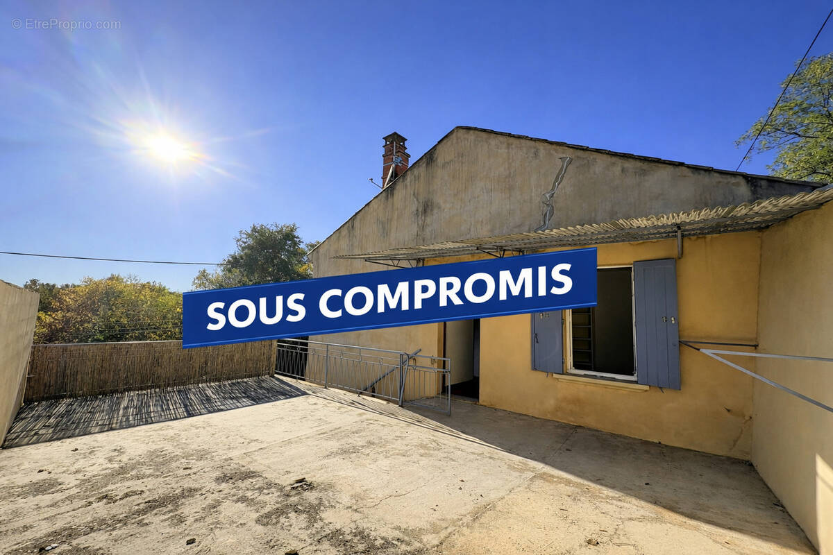 Maison à MOUSSAC
