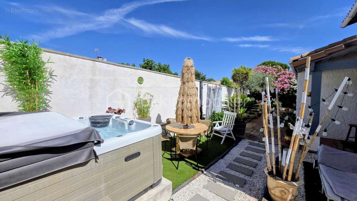 Rare baillargues vente maison familiale t6 136m2 terrain 500m2 avec jacuzzi et garage - photo 17