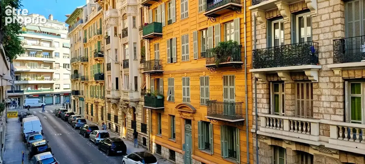 Splendide 3P traversant de 70 m² avec terrasse et balcon – Entièrement rénové et meublé – Nice Libération - photo 7