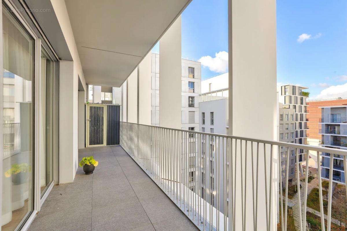 Appartement à CLICHY