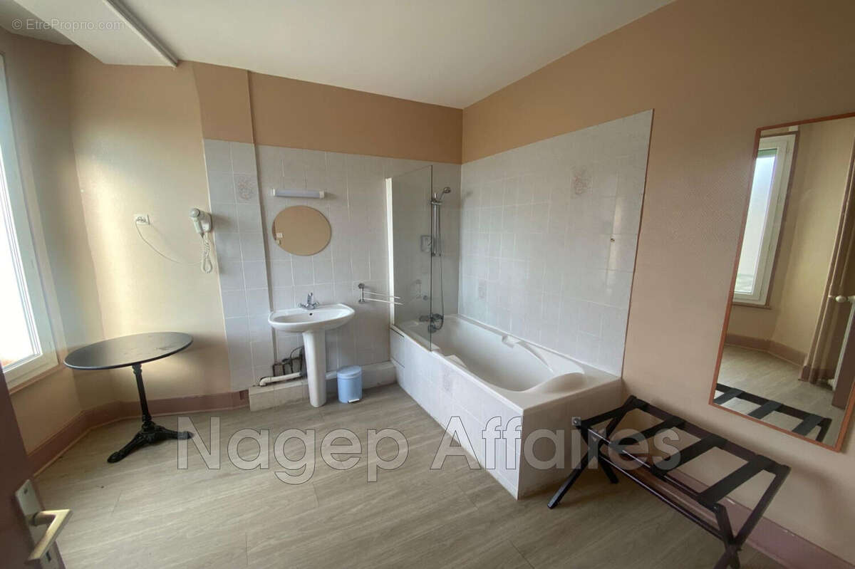 Appartement à VARENNES-SUR-ALLIER