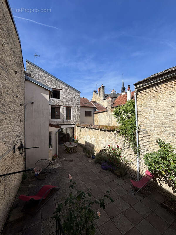 Maison à CHATILLON-SUR-SEINE
