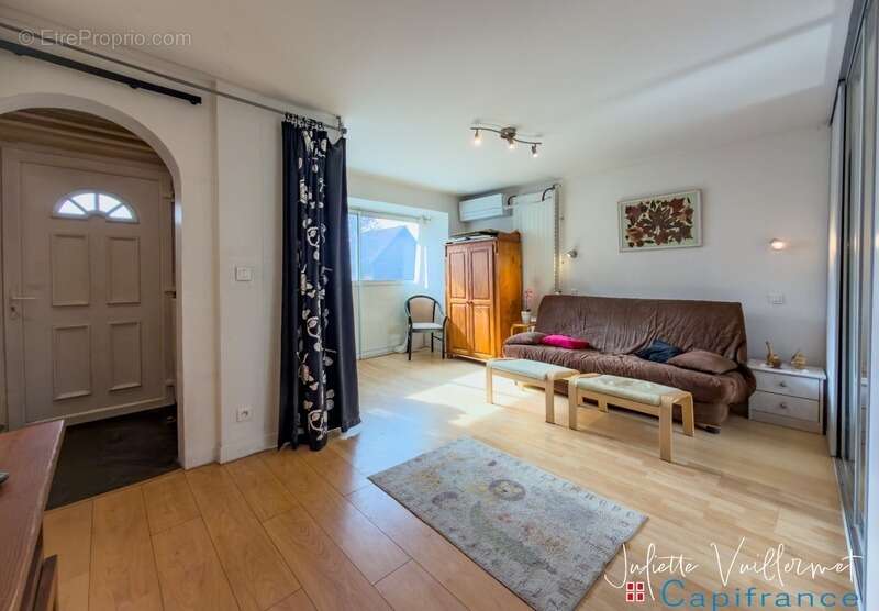 Maison à VILLARD-BONNOT