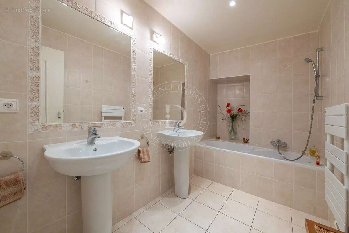 Appartement à VILLEFRANCHE-SUR-MER