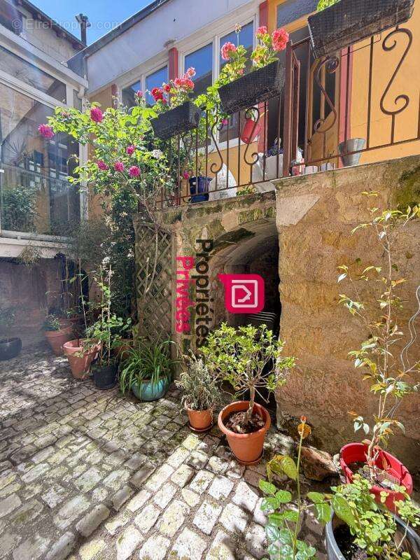 Maison à CHINON