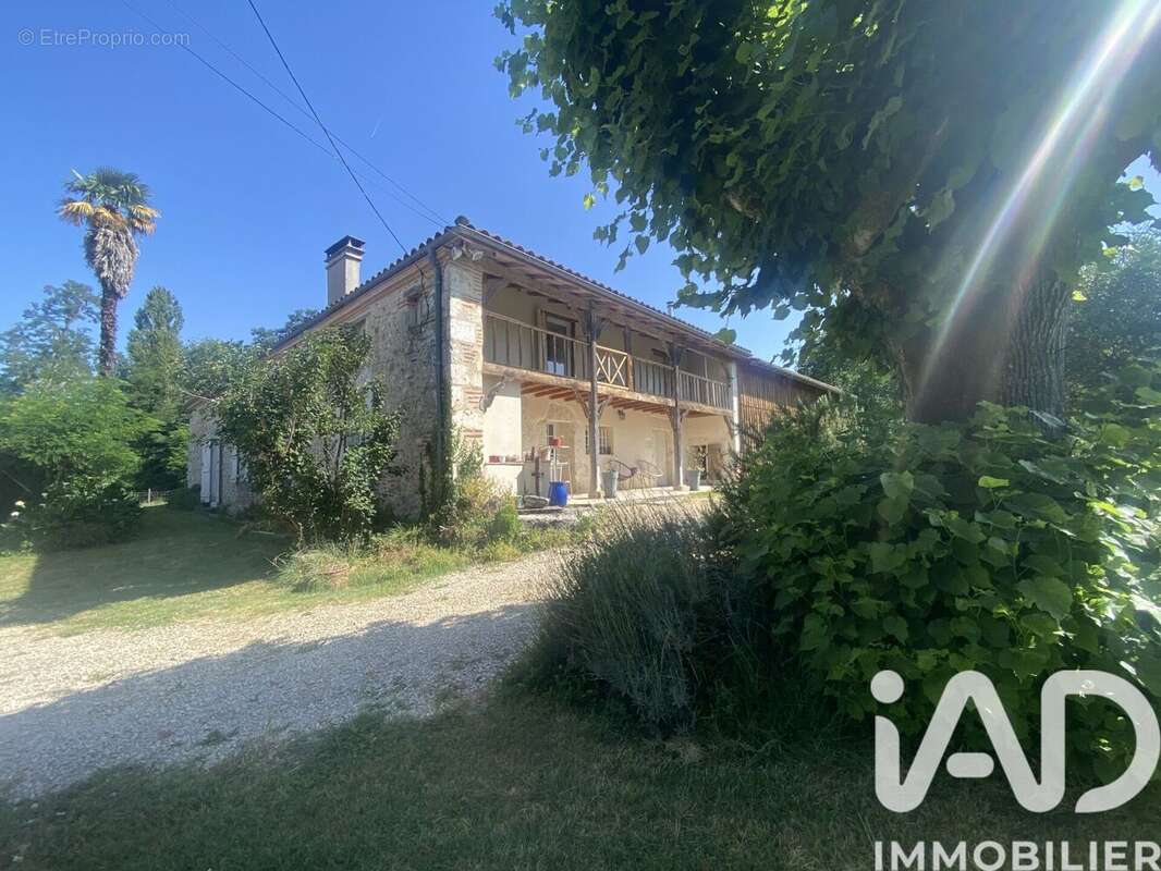 Photo 3 - Maison à CASTELMORON-SUR-LOT