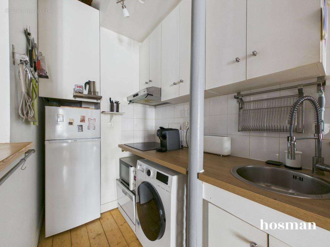 Appartement à PARIS-10E
