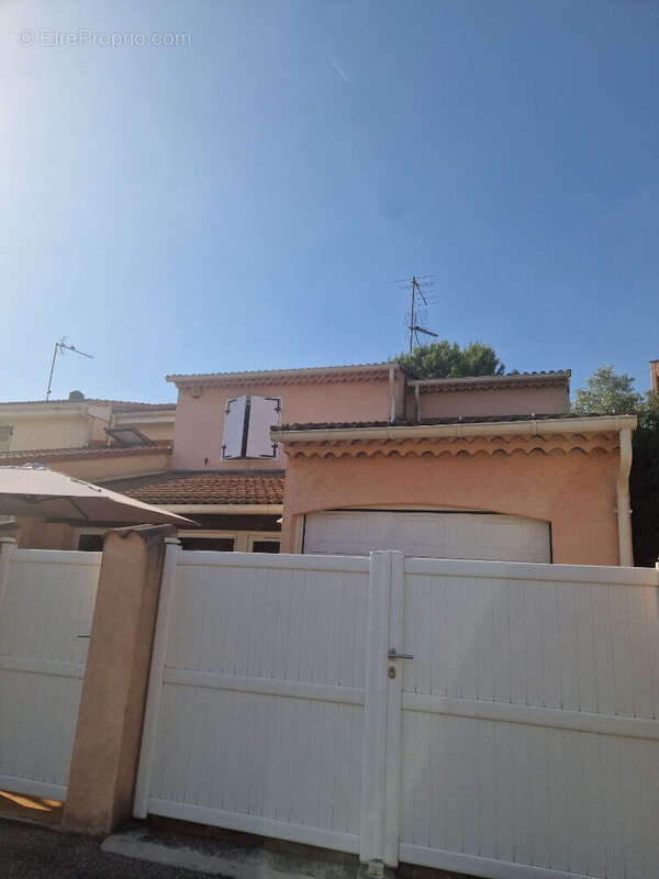 Maison à AUBAGNE