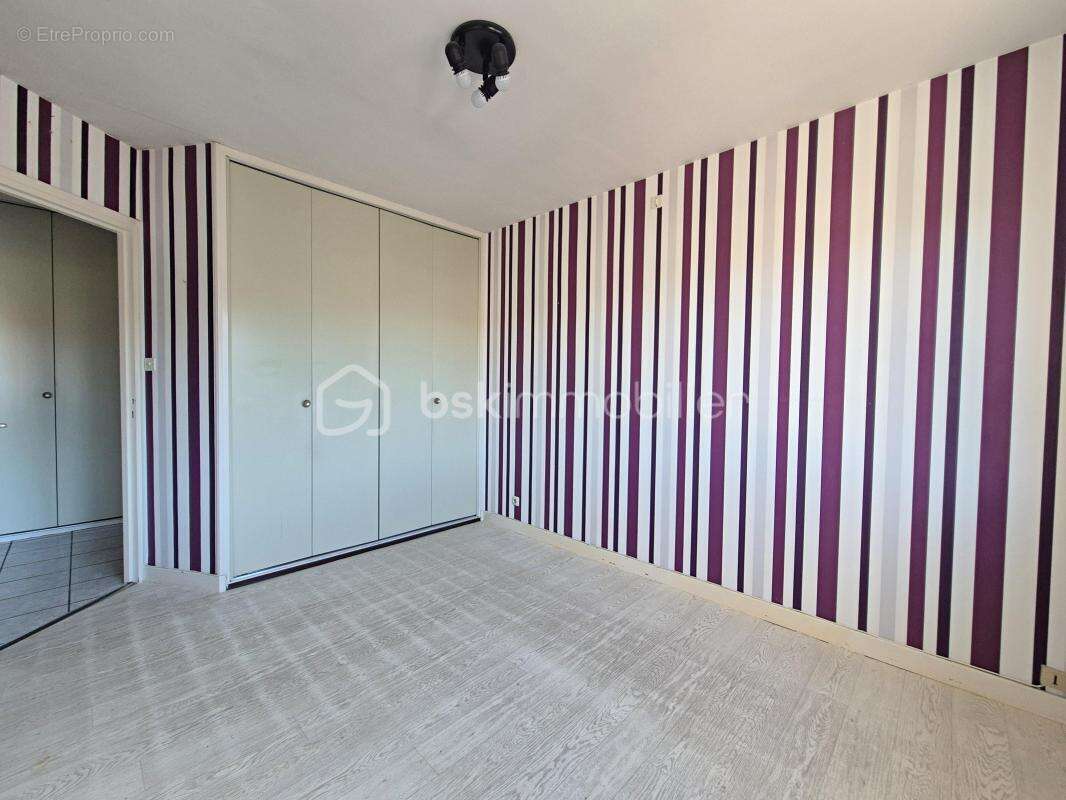 Bien rare à Hazebrouck : appartement avec jardin, garage et ascenseur privé - photo 8