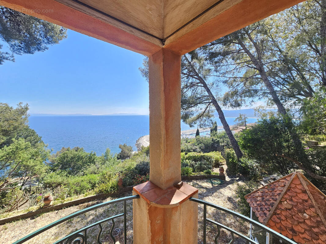 Maison à LE LAVANDOU