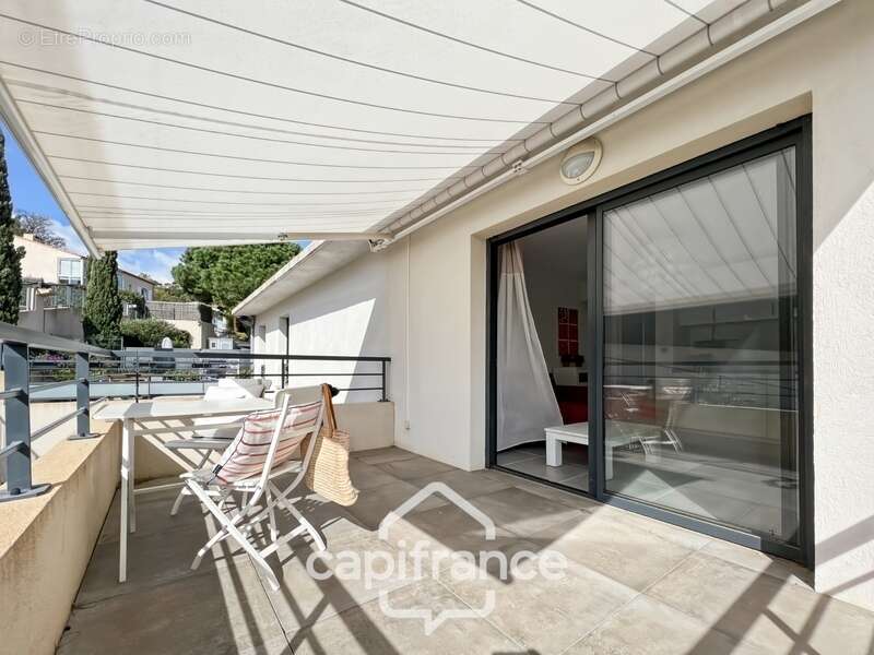 Appartement à BORMES-LES-MIMOSAS