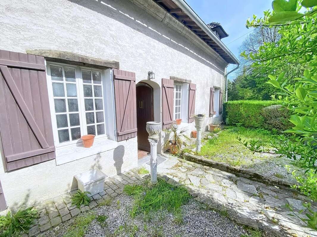 Photo 2 - Maison à COMPIEGNE