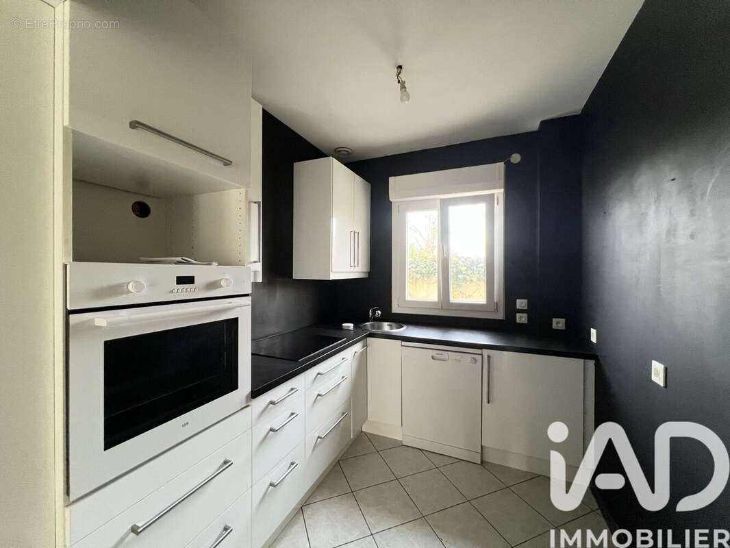 Photo 4 - Maison à LA CHAPELLE-SAINT-LUC