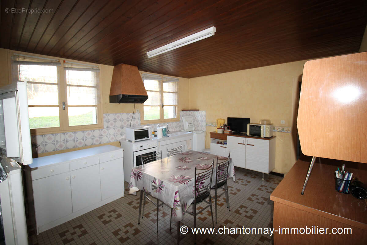 Maison à ROCHETREJOUX