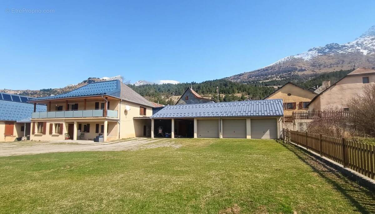 Maison à SAINT-ETIENNE-EN-DEVOLUY