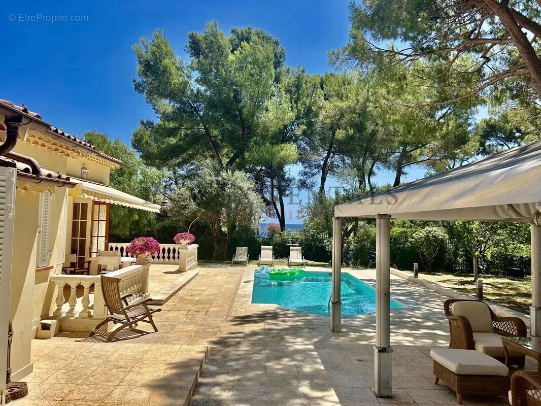 Maison à ANTIBES