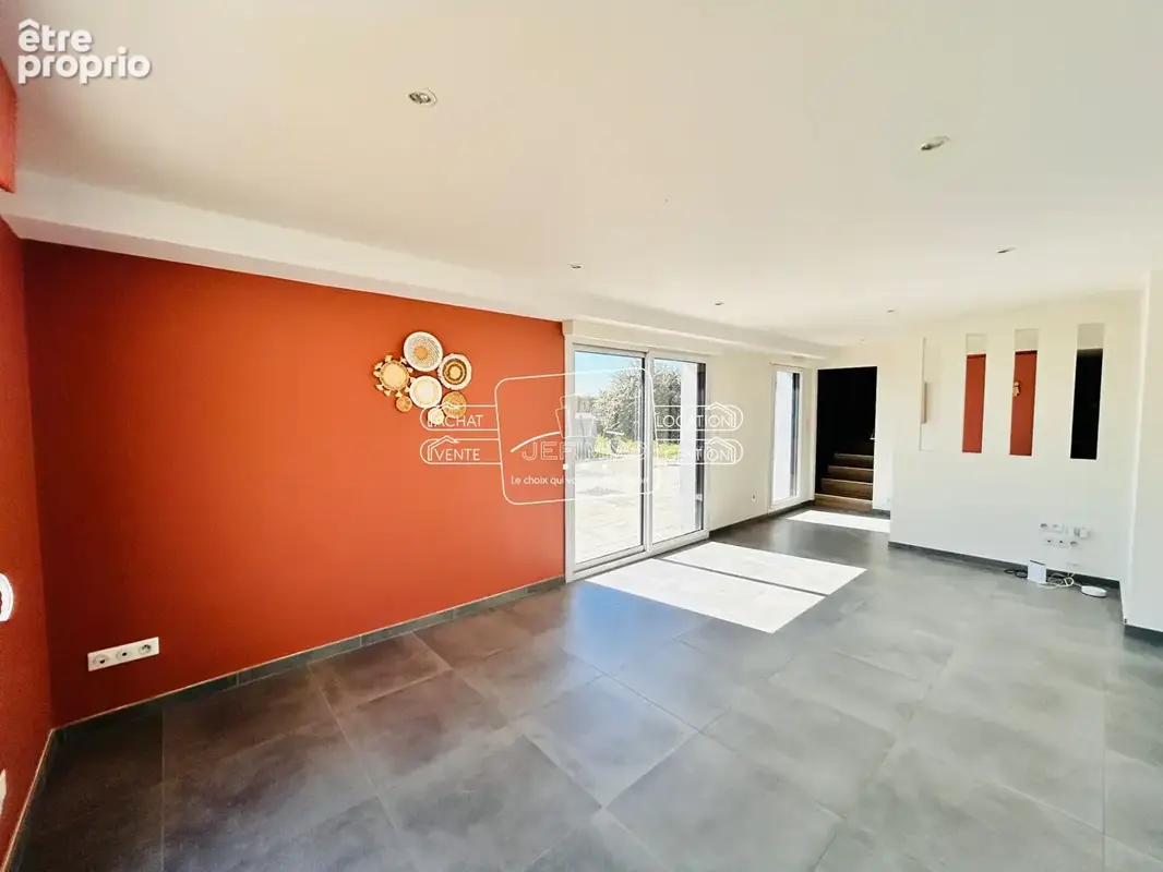 Maison Saint Julien De Concelles 7 pièce(s) 191.91 m2 - photo 2