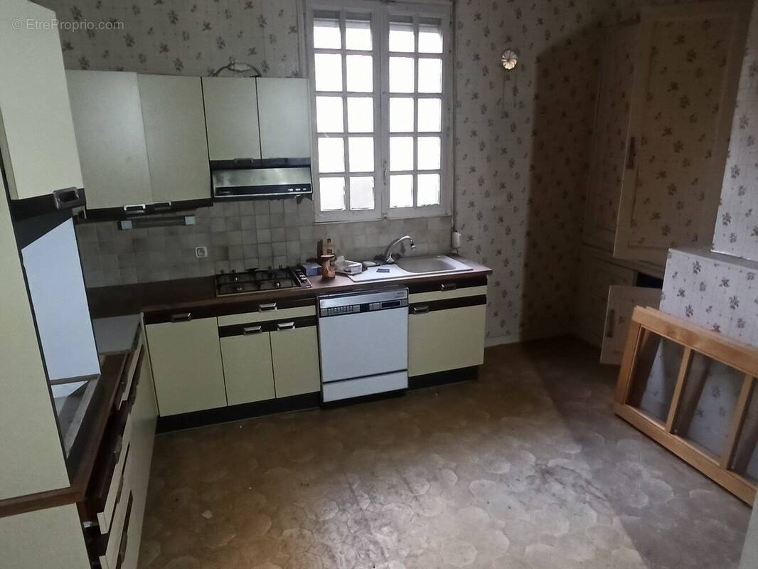 Appartement à SAINT-JUNIEN