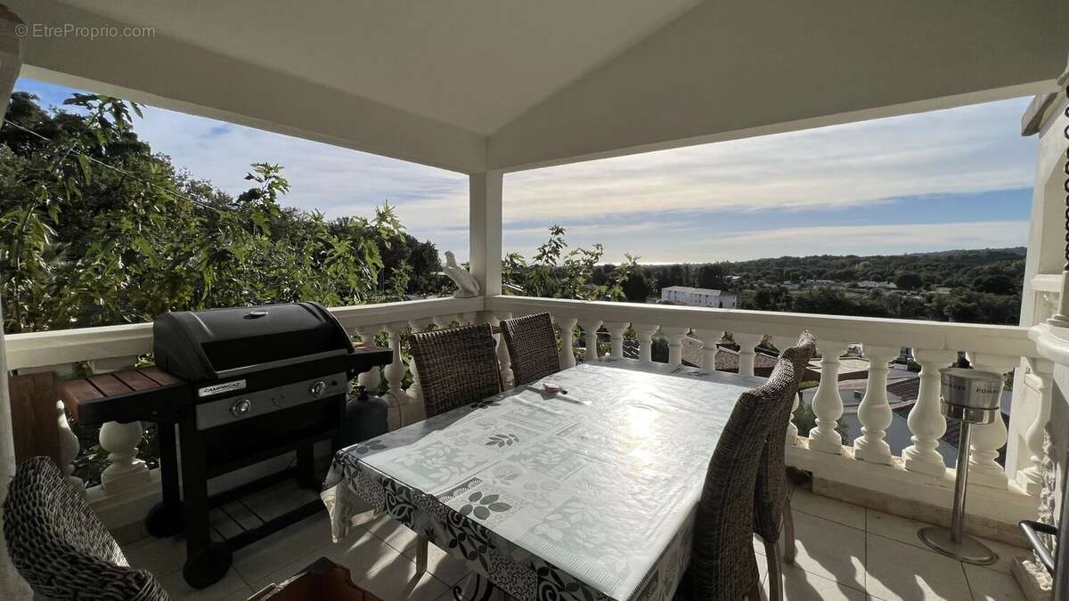 Appartement à SAN-NICOLAO