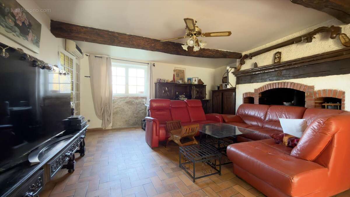 Maison à GIROUSSENS