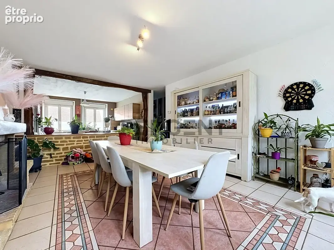 Maison 6 pièces 197 m² à vendre à Beaumont-En-Argonne (08210) - photo 2