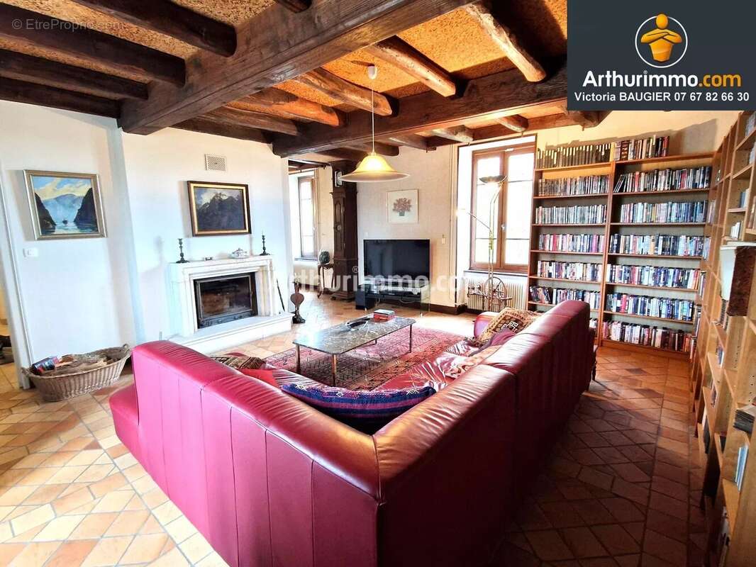 Maison à SAVIGNY-EN-REVERMONT