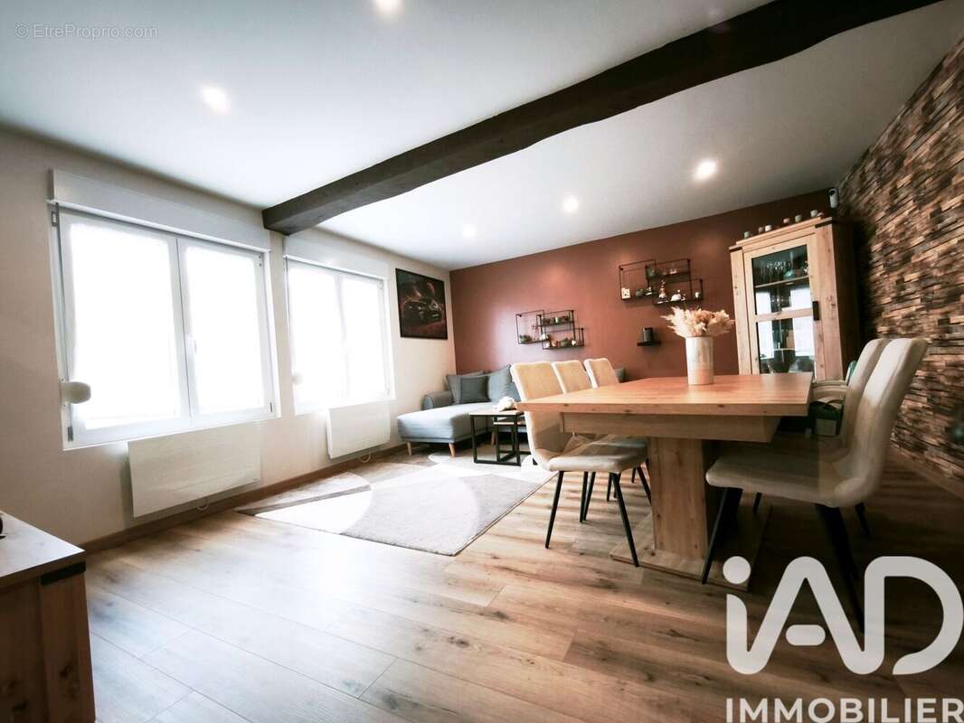 Photo 9 - Maison à BRUNEHAMEL