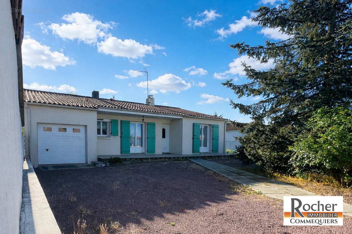 Maison à SAINT-PAUL-MONT-PENIT