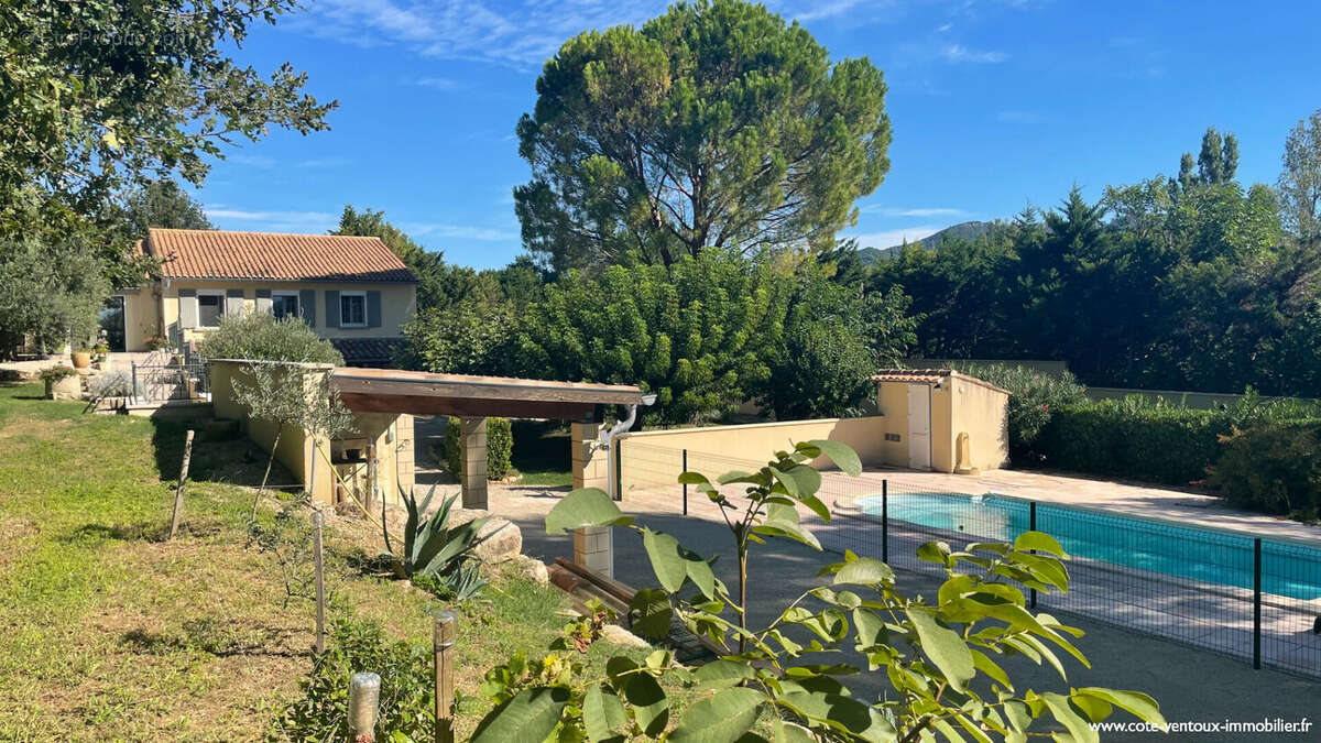 Maison proche VACQUEYRAS - 180 m2  avec appart T2 + 2 grands garages ! - photo 2