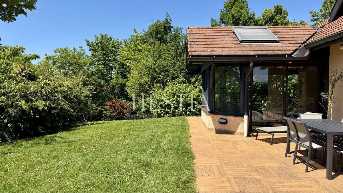 Maison à GROISY