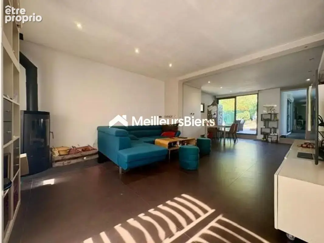 Maison individuelle 6 pièces 143 m² habitable sur terrain de 747 m² - photo 4