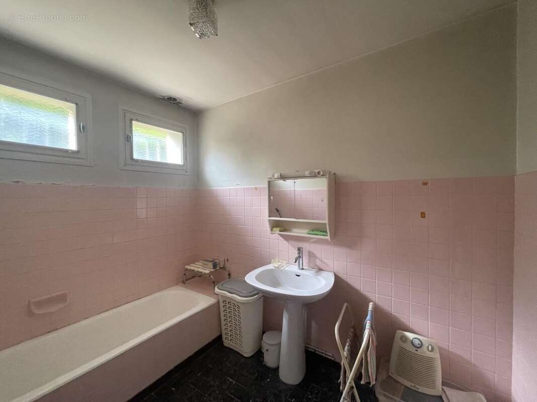 Maison à LA VOULTE-SUR-RHONE